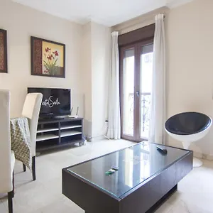 Rentalsevilla Cano Y Cueto Iii Appartamento