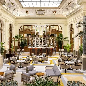 5* Hotel Nh Collection Carlo Iv